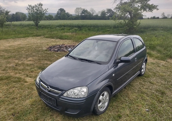 Opel Corsa cena 5600 przebieg: 143587, rok produkcji 2006 z Turek małe 172